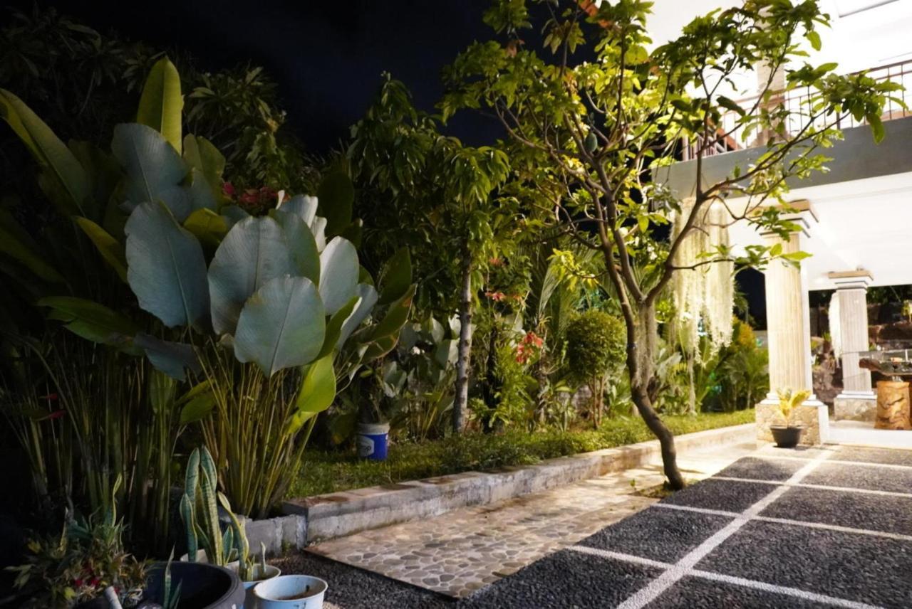Umah Dayuh Hotel Ungasan  Bagian luar foto